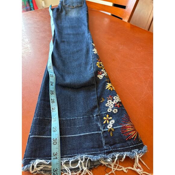 Ashley Mason Boho Floral Embroidered Flare Jeans 00/23 High Rise Tall - Picture 4 of 8
